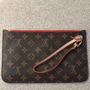 Louis Vuitton Neverfull MM Clutch